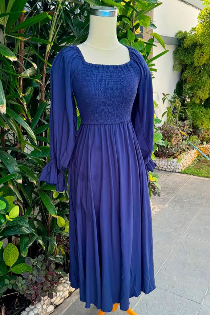 Платье Вринда (цвет темно-синий, длина миди) - съемочный образец